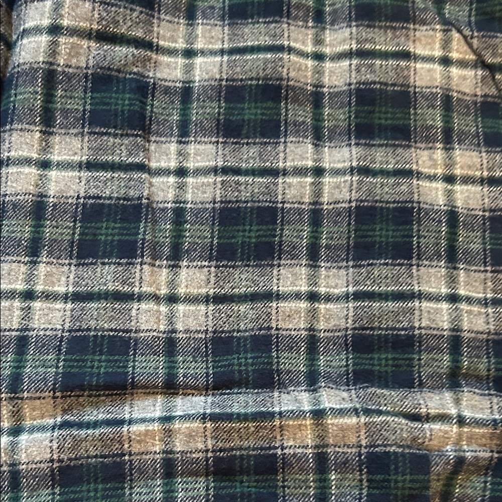 Croft & Barrow Blue and Gray Plaid Shirt - Picture 4 of 4